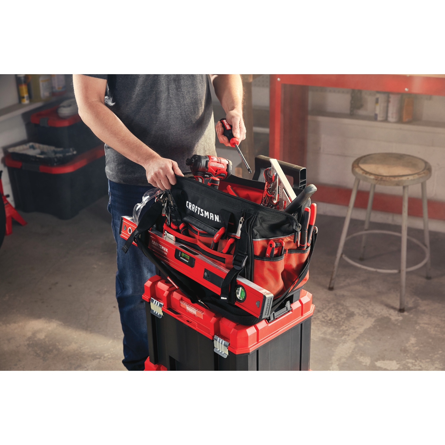 CRAFTSMAN VERSASTACK Red/Black Polyester 17-in Zippered Tool Bag