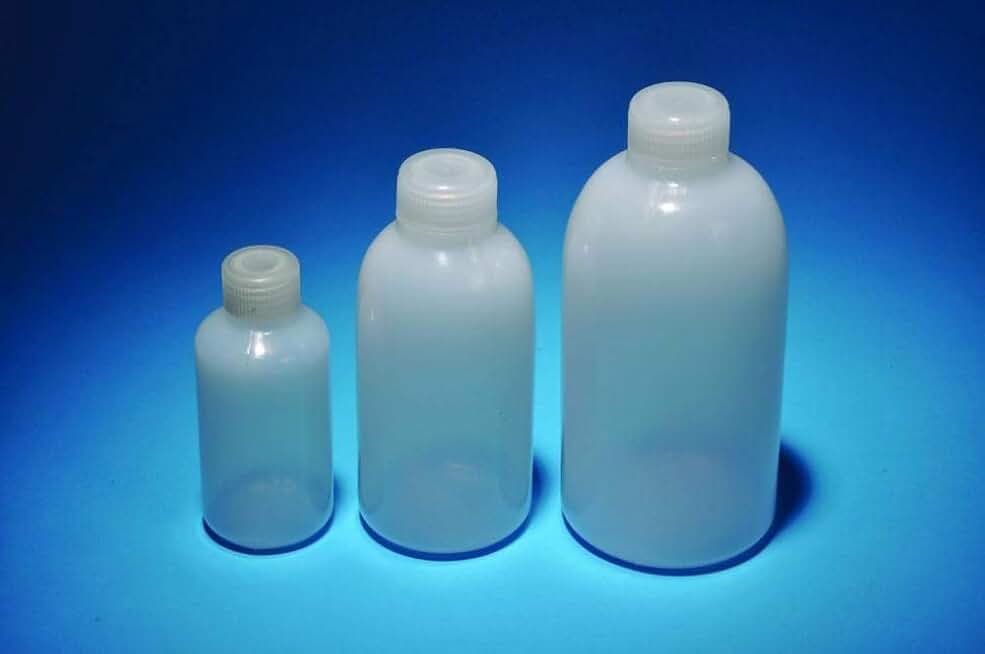 United Scientific 33403-BULK High-Density Polyethylene Narrow Mouth Reagent Bottles with Polypropylene Closure, Bulk Pack, 250ml Capacity (Case of 250)