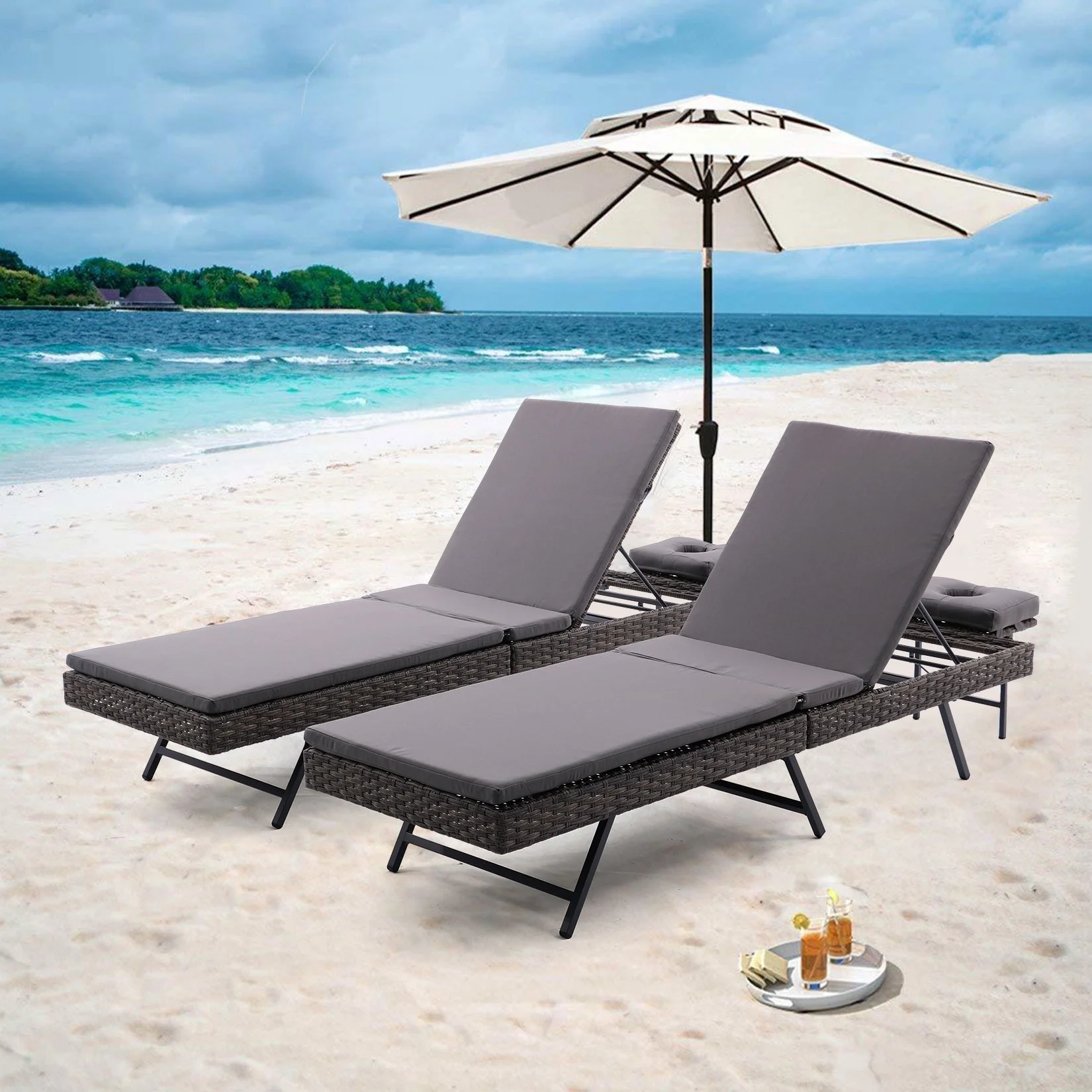 Patio Chaise Lounge with Face Hole Folding Outdoor Chair Reclining Lounger with Cushion Tanning Chair 5 Angle Adjustment PE Rattan Chair for Courtyards Poolside Garden (Taupe)