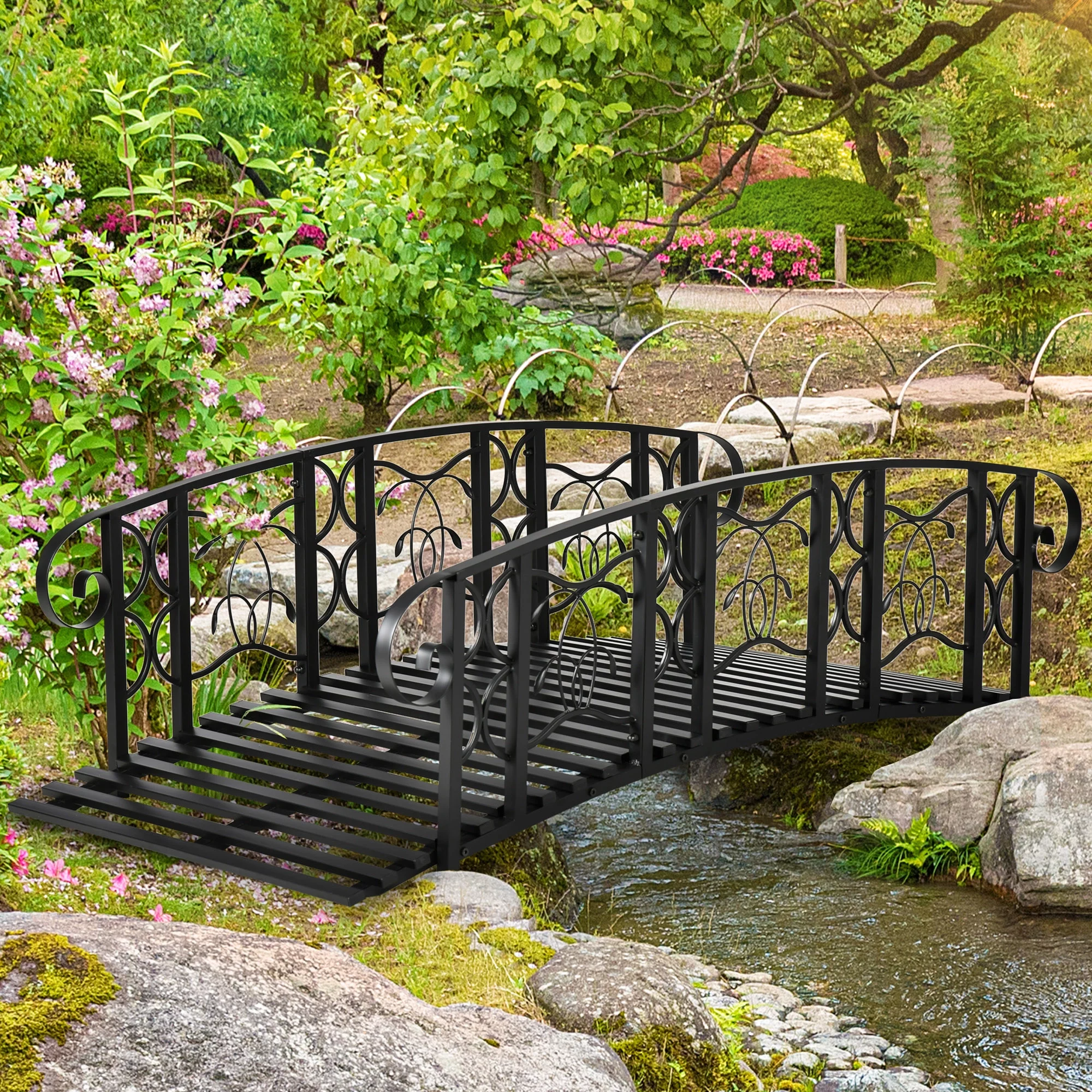 Outsunny 6' Garden Bridge with 660 lbs. Capacity Steel Pond Bridge, Black