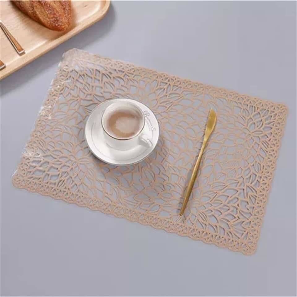 Placemats Coasters Dining Table Decorations Kitchen 6 Piece Table Mats Festive Homeware(Black)