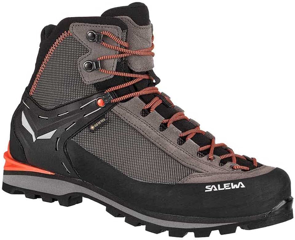 Salewa Men's Crow GTX Mountaineering Boots