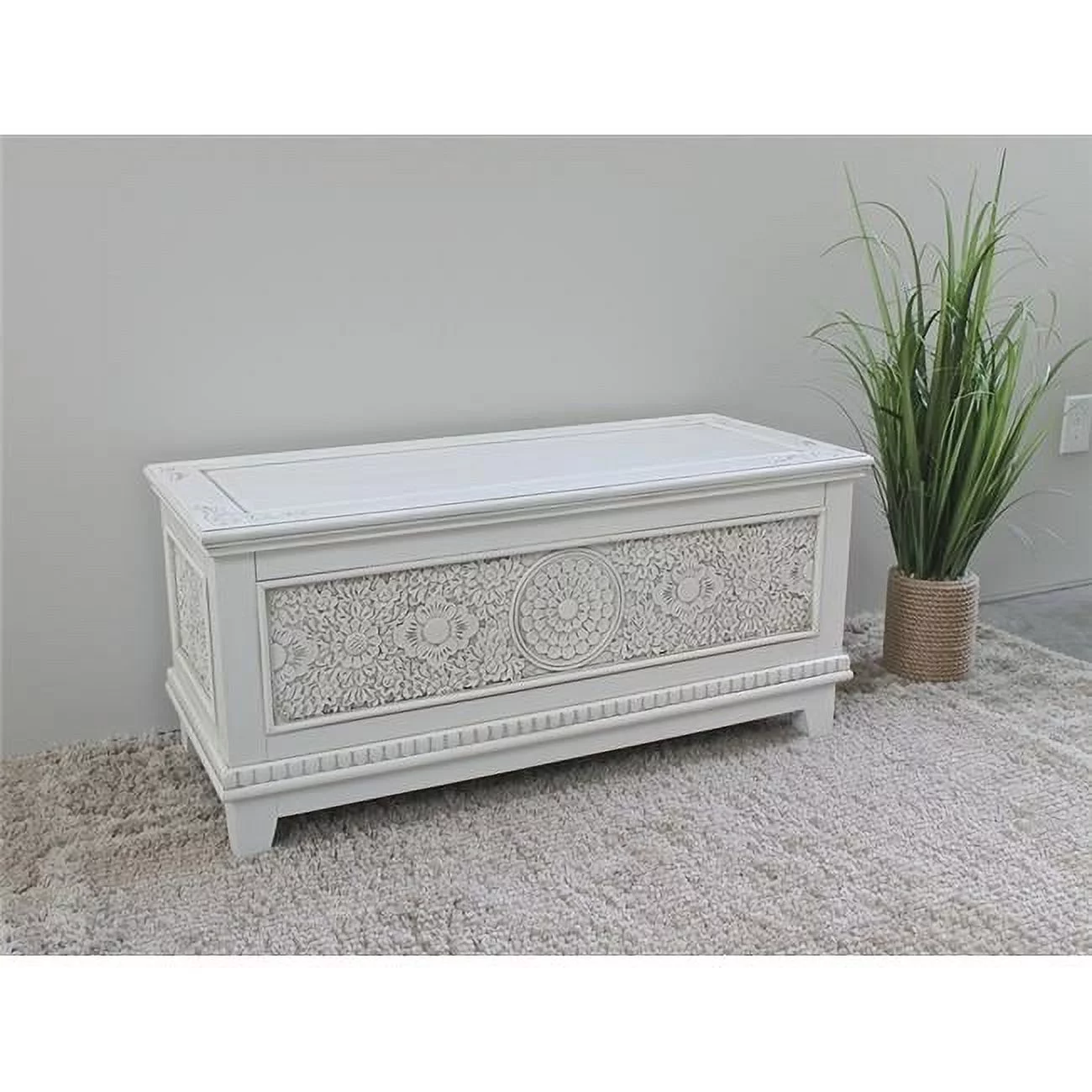 International Caravan  Windsor Carved Wood Trunk - Antique White