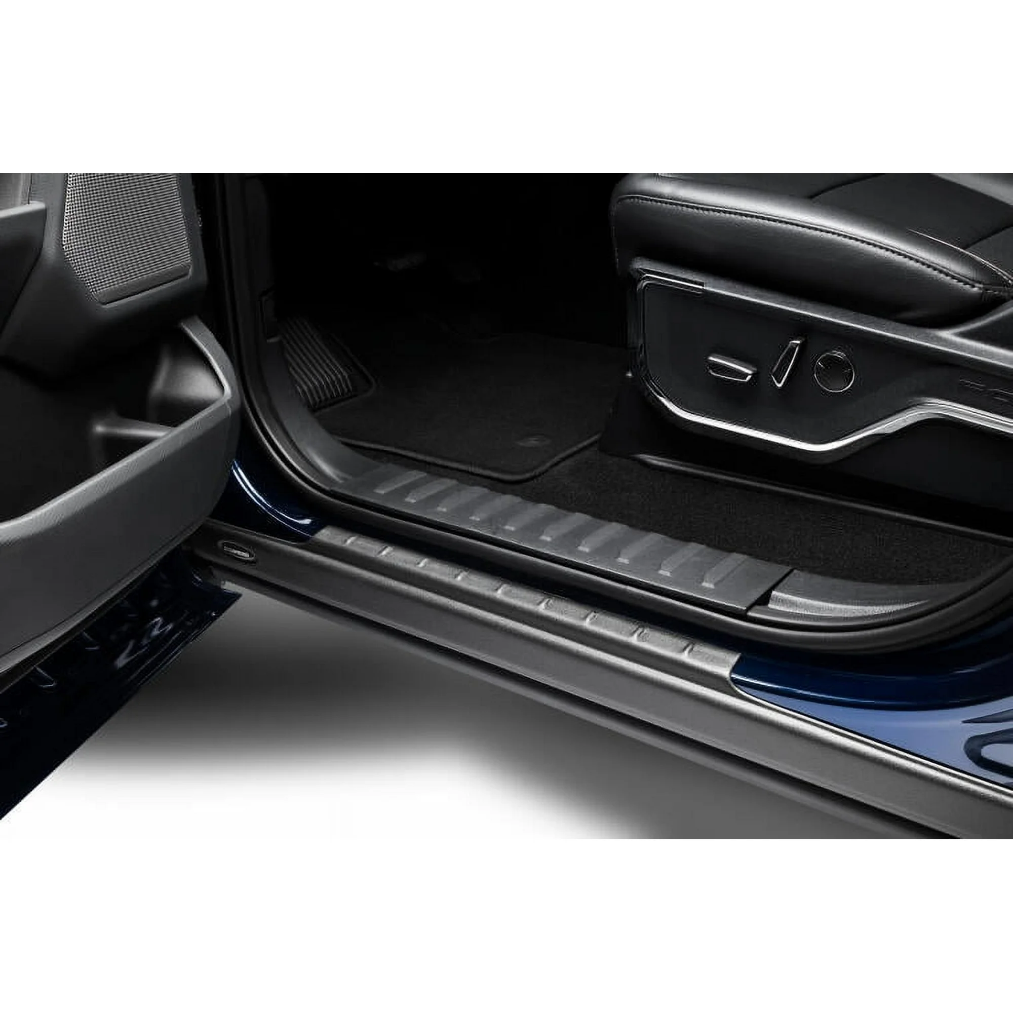 Bushwacker 19-22 Ram 1500 Crew Cab Trail Armor Rocker Panel and Sill Plate Cover - Black