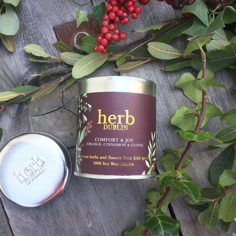 Christmas Tinned Candle - Cinnamon