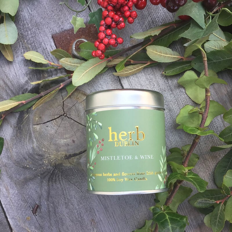 Christmas Tinned Candle - Mistletoe & Wine