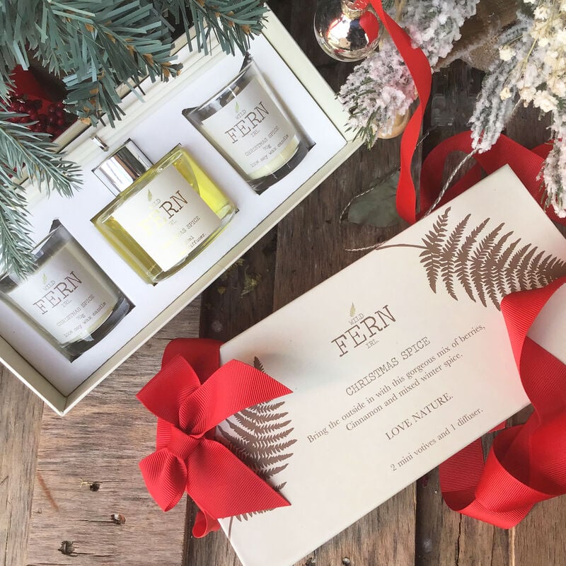 Wind Proof Oil Lighter with Gold Colour Casing - Guinness Ireland Collection