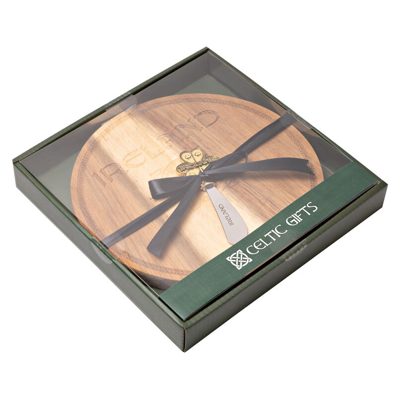 Celtic Ireland Board With Shamrock Designed Spreader