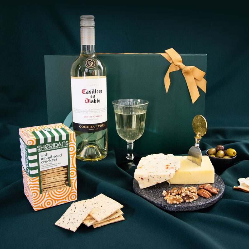Cheese & White Wine Hamper
