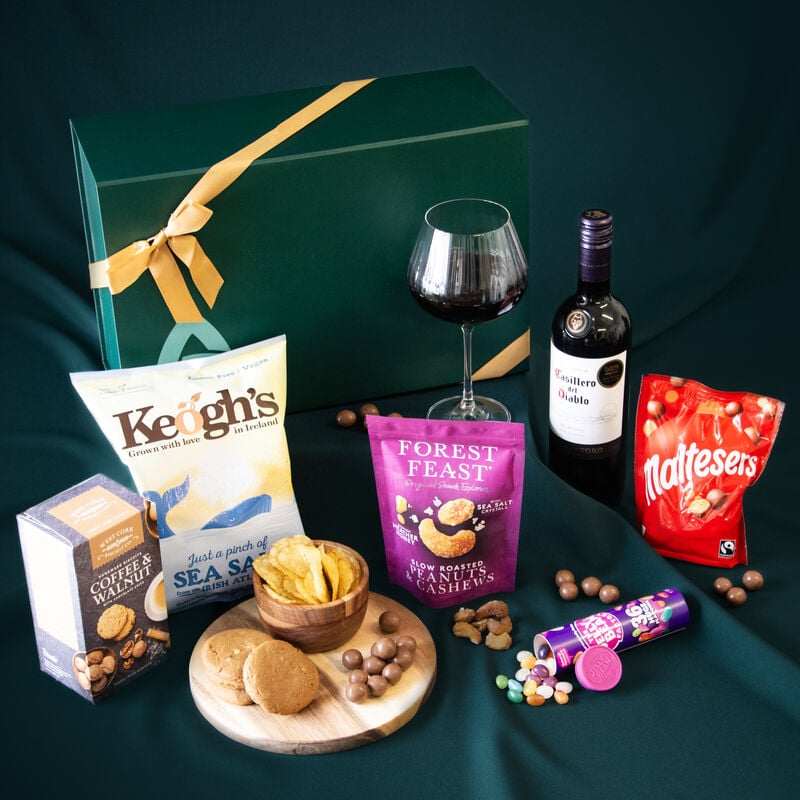 Patrick Francis Baby Sheep Vest, Booties & Hat Hamper