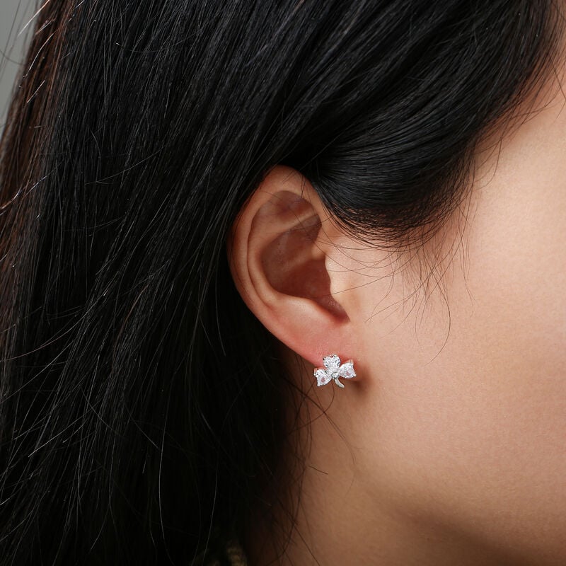 Gr&aacute; Collection Clear Stone Shamrock Earring Sterling Silver