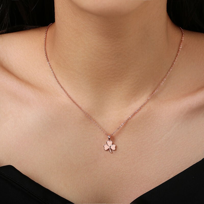 Gr&aacute; Collection Rose Gold Plated Shamrock Pendant