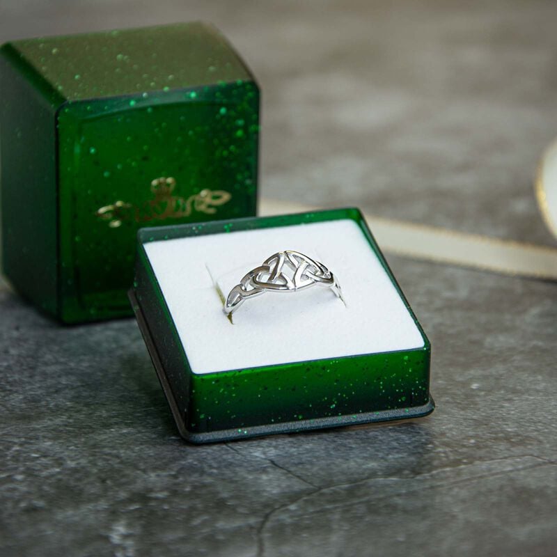 Hallmarked Sterling Silver Elegant Double Trinity Knot Design Ring