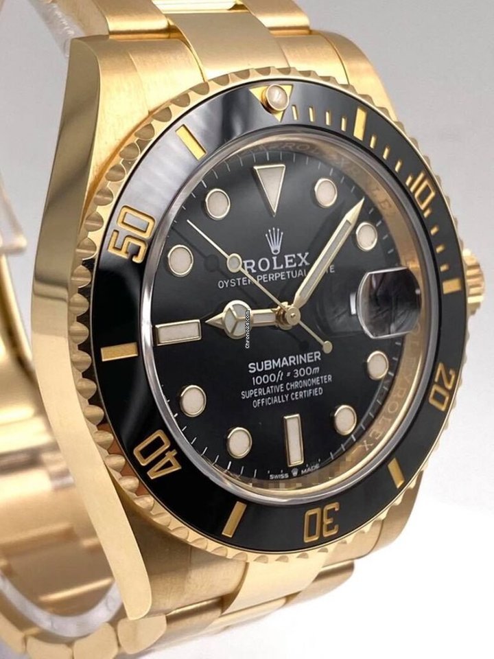 Rolex  Submariner Date 41mm Black Dial Yellow Gold 126618LN Unworn 2021