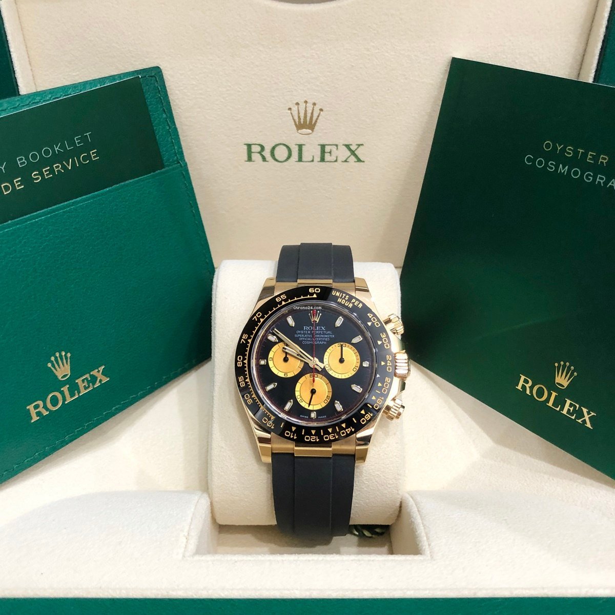 Rolex 116518 Yellow Gold Cosmograph Daytona 40mm Black Paul Newman Index Dial Black Oysterflex