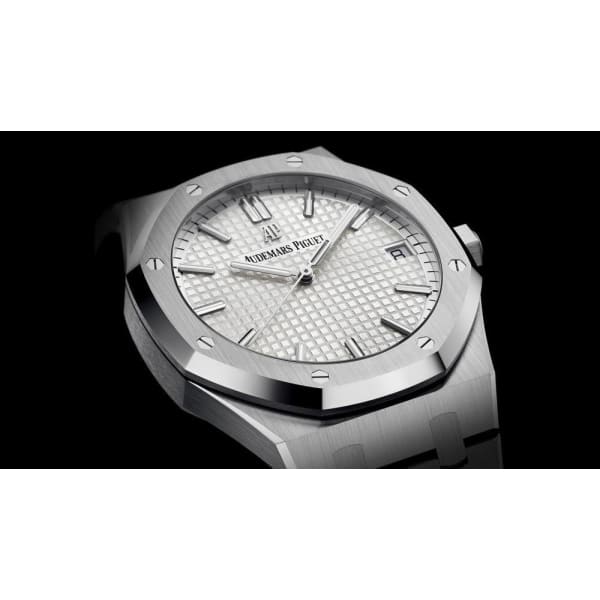 Audemars Piguet Royal Oak Selfwinding Ref. # 15500ST.OO.1220ST.04