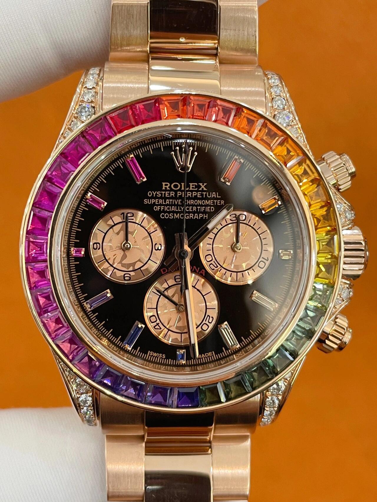 Rolex Daytona Rainbow, Black dial, Diamond Bezel, Oyster bracelet, Yellow gold Watch 116598 RBOW