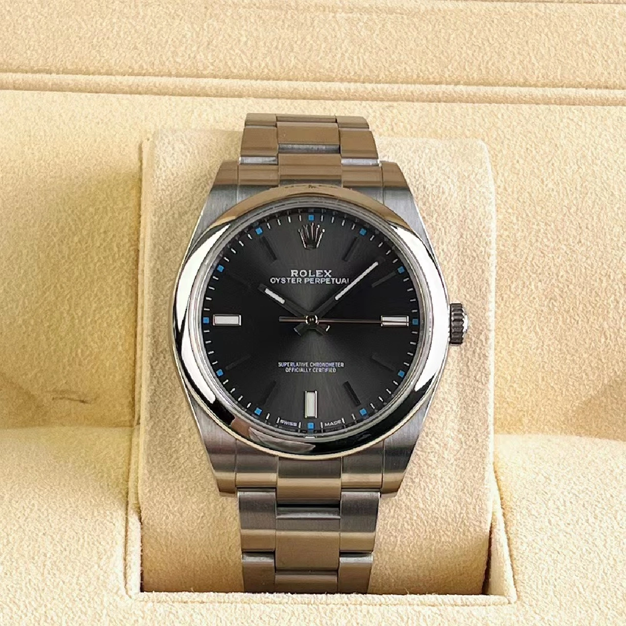 Rolex Oyster Perpetual  39 Rhodium Dial Men's Watch 114300
