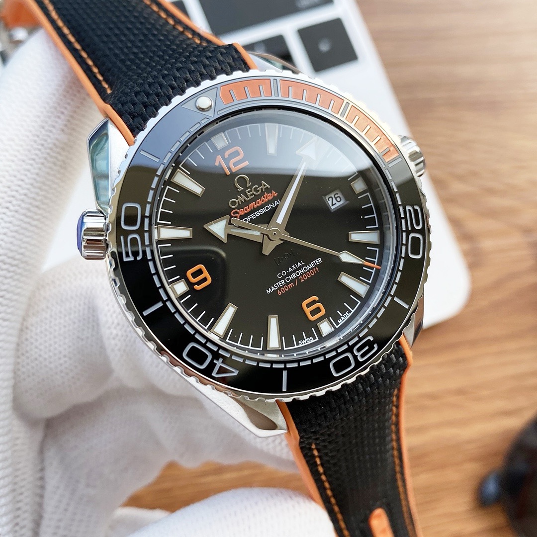 OMEGA Seamaster Planet Ocean Co-Axial Master
