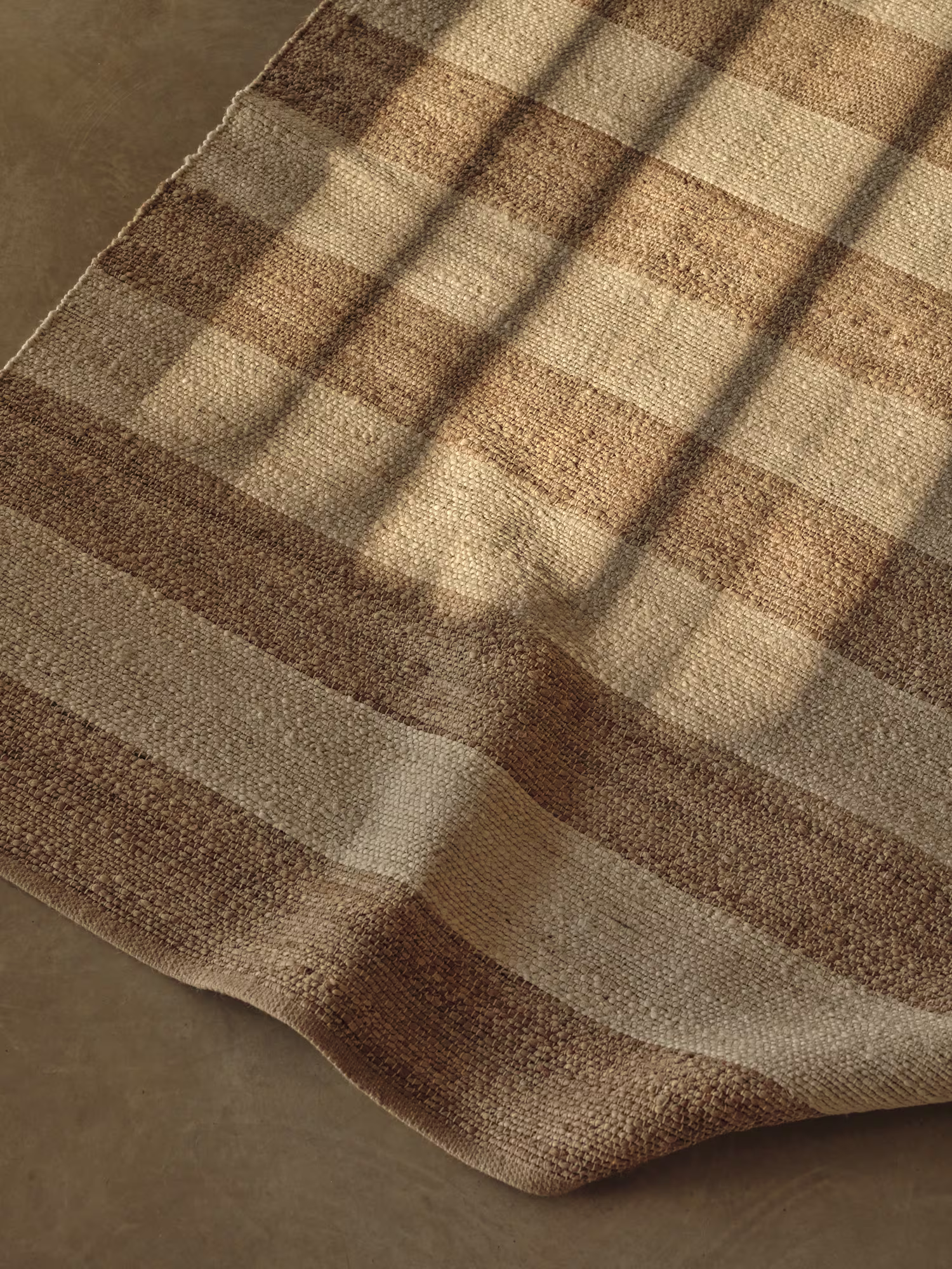 Alfombra Rovira con rayas natural y blanco de yute y algodón 160 x 230 cm