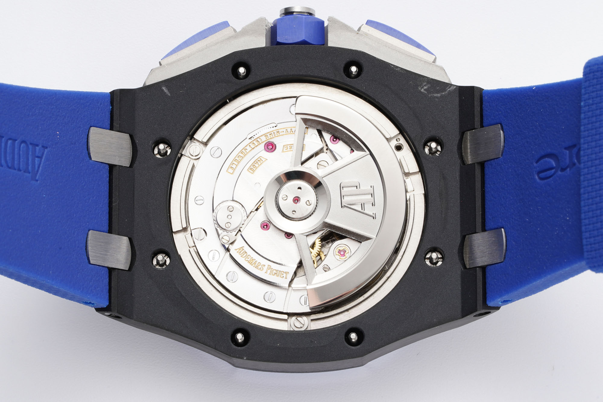 Royal Oak Offshore 44 mm, Blue Ref. 26405CE.OO.A030CA.01