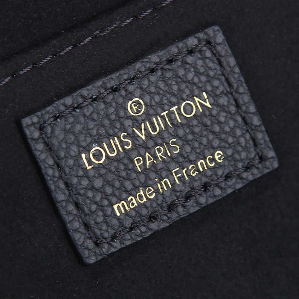 Louis Vuitton PETIT SAC PLAT