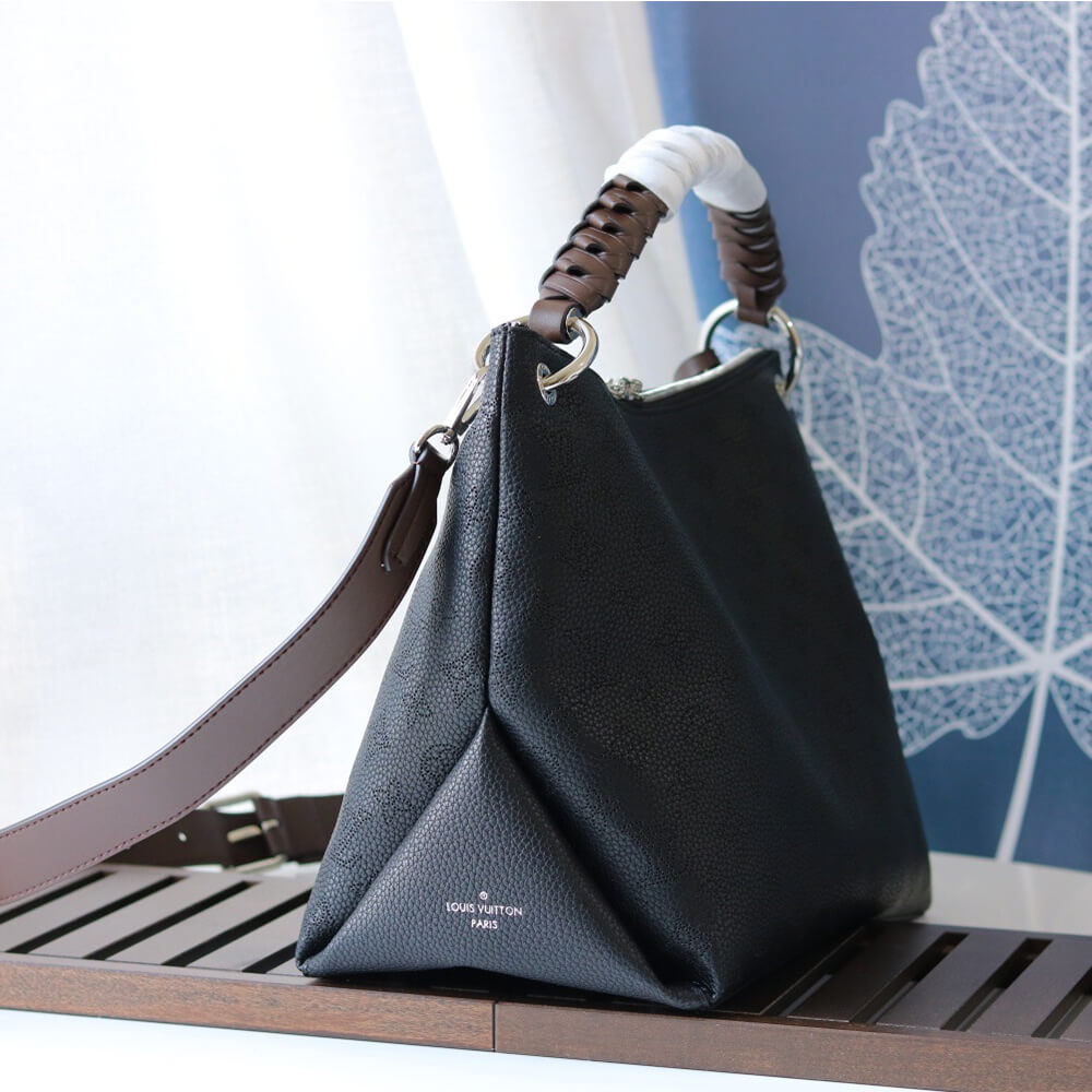 Louis Vuitton BEAUBOURG HOBO MM