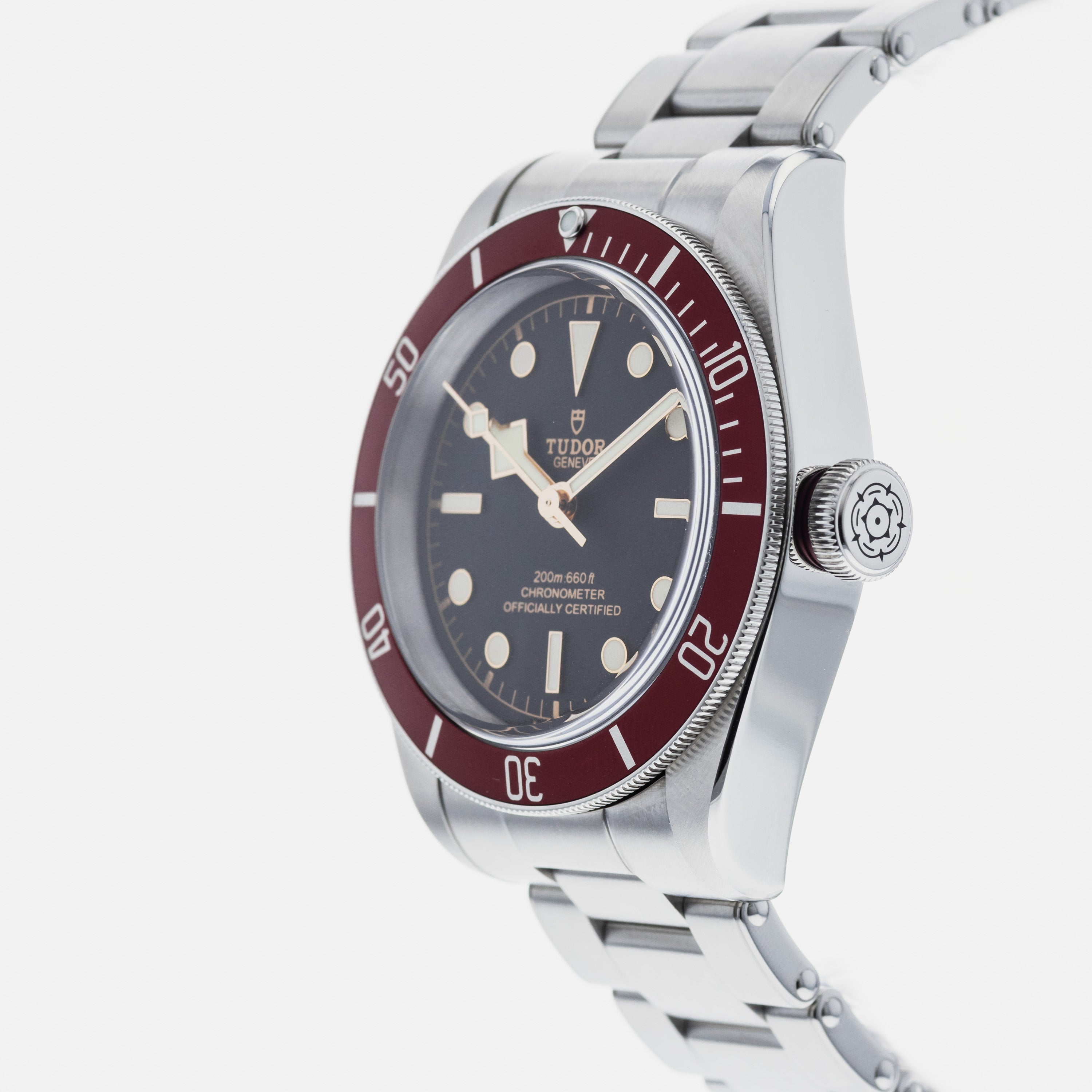 Heritage Black Bay Red 79230