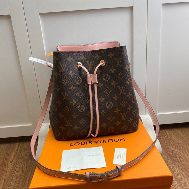 Louis Vuitton Neoneo Handbag