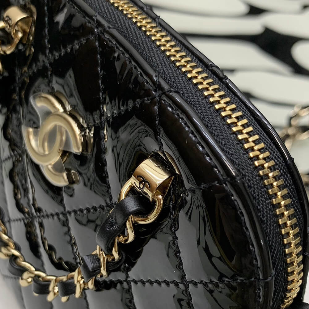 Chanel SMALL SHOPPING BAG