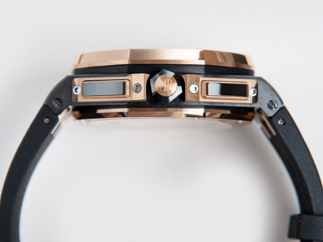 Royal Oak Offshore 44 mm, Black Ref. 26406FR.OO.A002CA.01