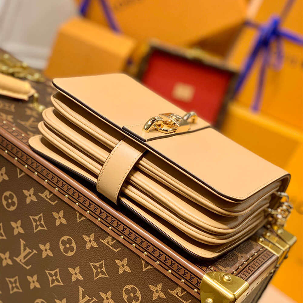 Louis Vuitton RENDEZ-VOUS