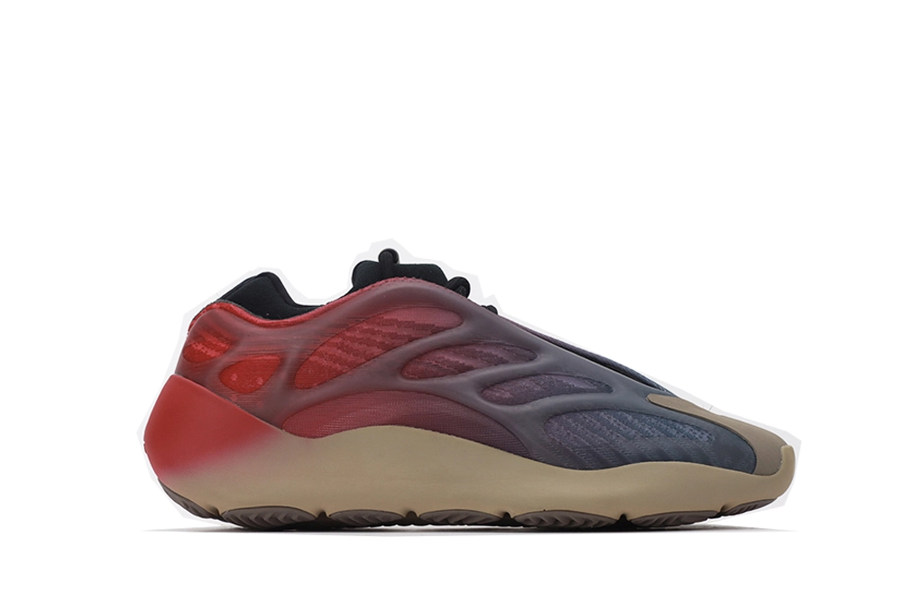 Yeezy 700 V3 “Fade Carbon“