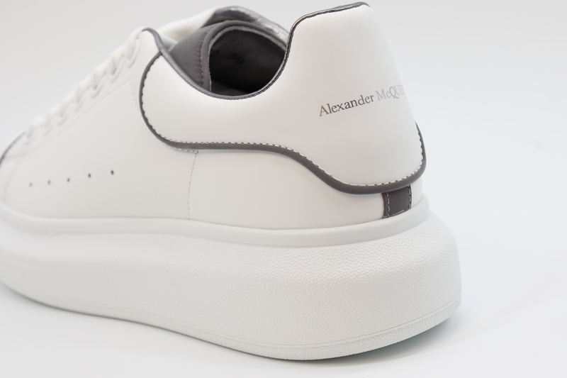 ALEXANDER MCQUEEN LEATHER PLATFORM TRAINERS SNEAKERS GRAY-WHITE