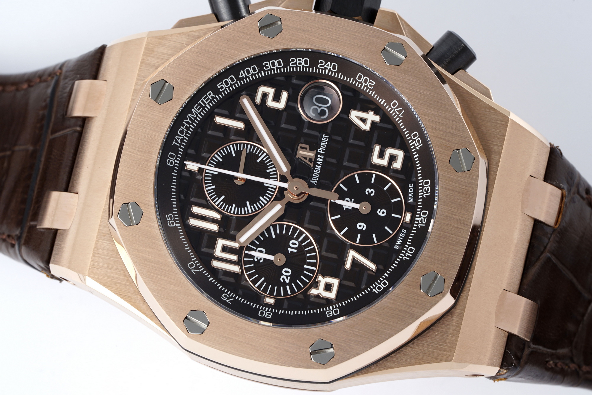 Royal Oak Offshore 42 mm, Brown Ref. 26470OR.OO.A099CR.01