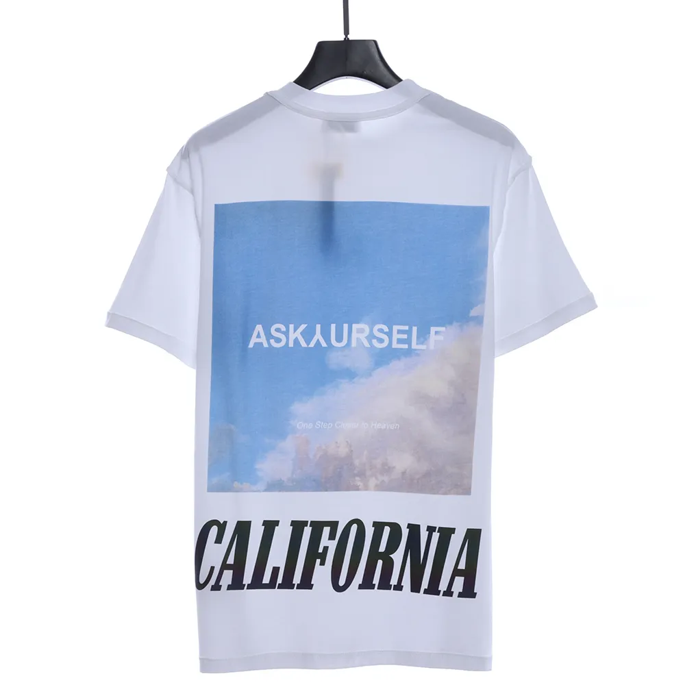Sky Symphony Reflective Letter Print T-Shirt (black/white)