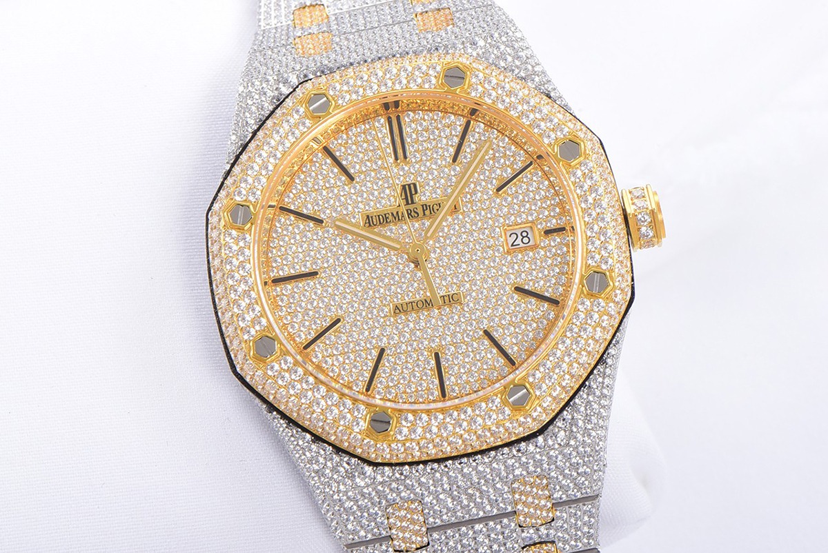 Royal Oak Selfwinding 41 mm, Yellow Gold/Silver/Gem Set Ref. 15400SR.OO.1220SR.01