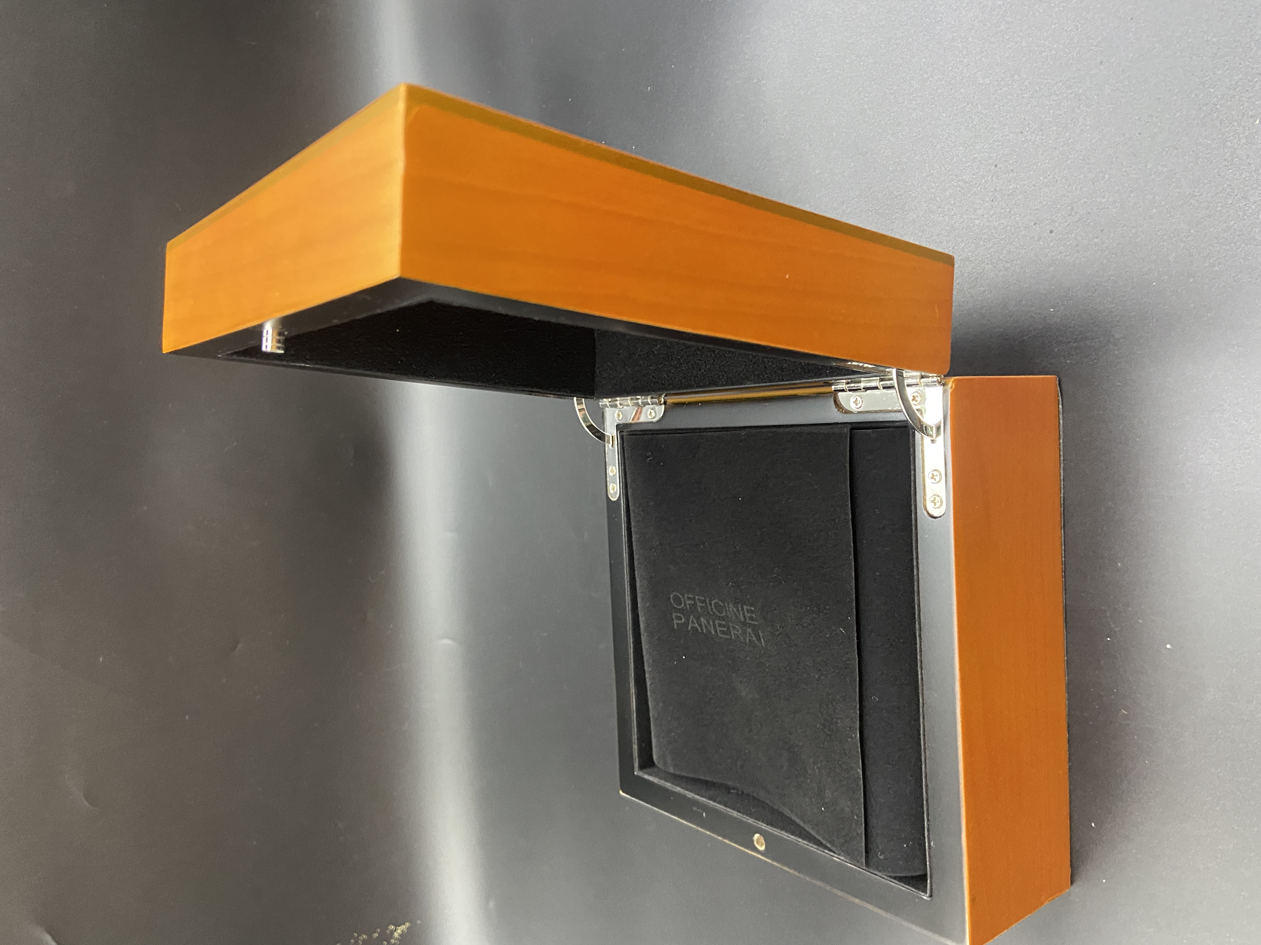 ‎Panera* Watch Box