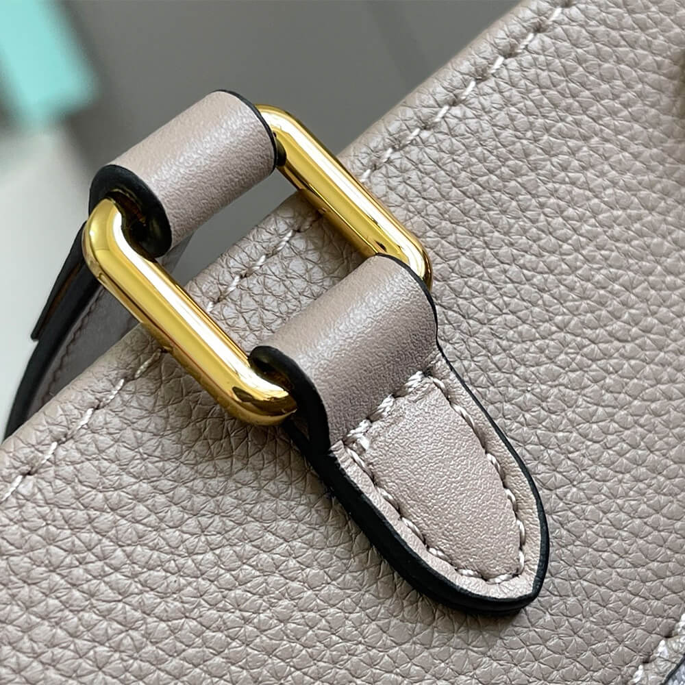 Louis Vuitton OnTheGo MM