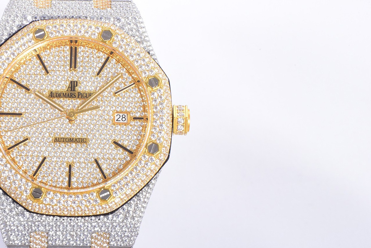 Royal Oak Selfwinding 41 mm, Yellow Gold/Silver/Gem Set Ref. 15400SR.OO.1220SR.01