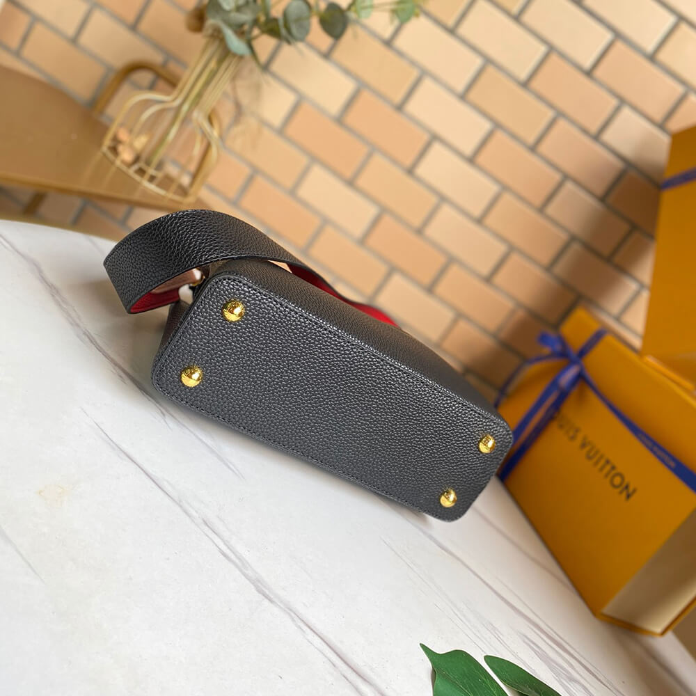 Louis Vuitton CAPUCINES BB