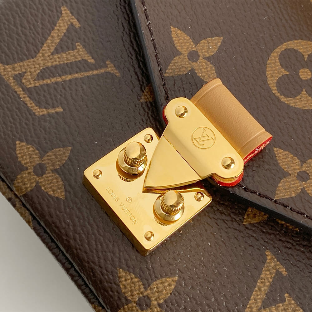 Louis Vuitton Micro Métis Bag