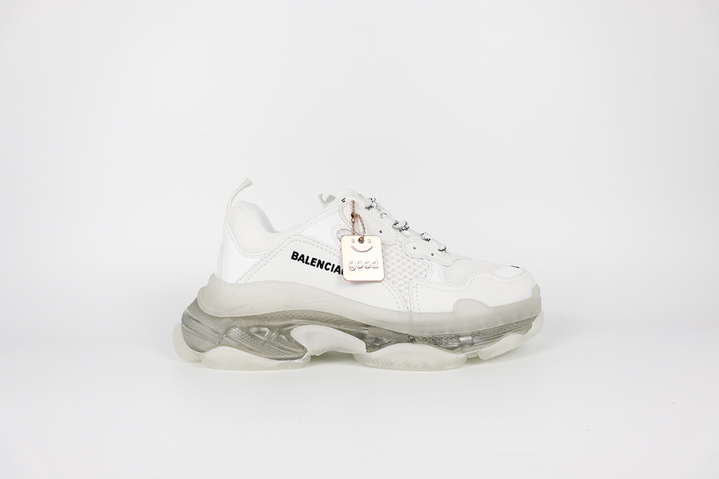 BALENCIAGA WHITE TRIPLE S SNEAKER