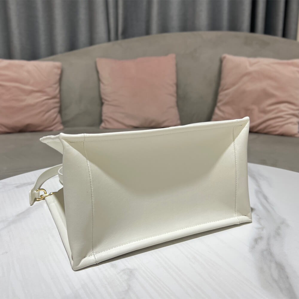 SMALL DIOR ESSENTIAL TOTE BAG