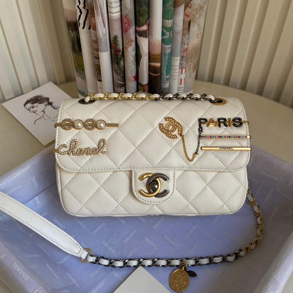 Chanel SMALL FLAP BAG