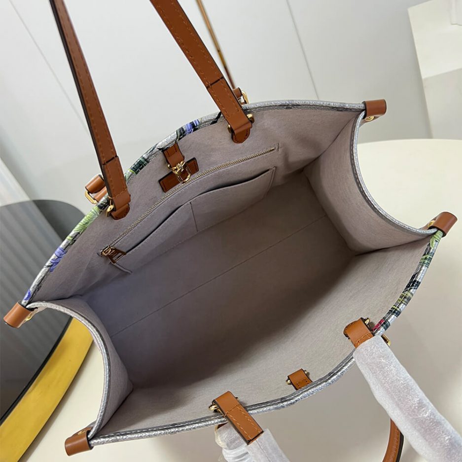 Louis Vuitton ONTHEGO MM
