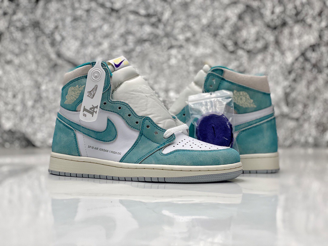 AIR JORDAN 1 RETRO HIGH OG “TURBO GREEN”