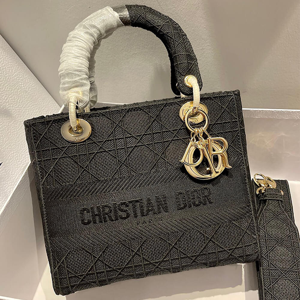 Dior DIOR MEDIUM LADY D-LITE BAG