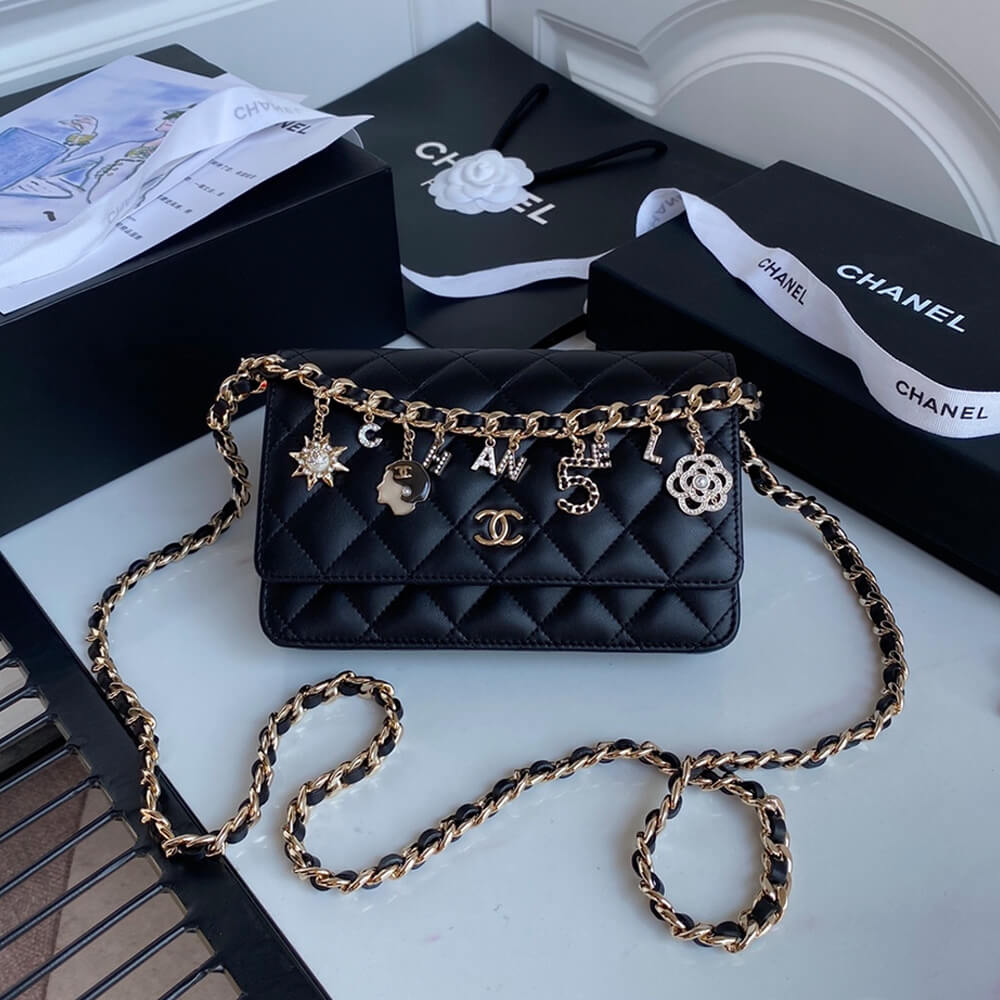 Chanel Wallet on Chain