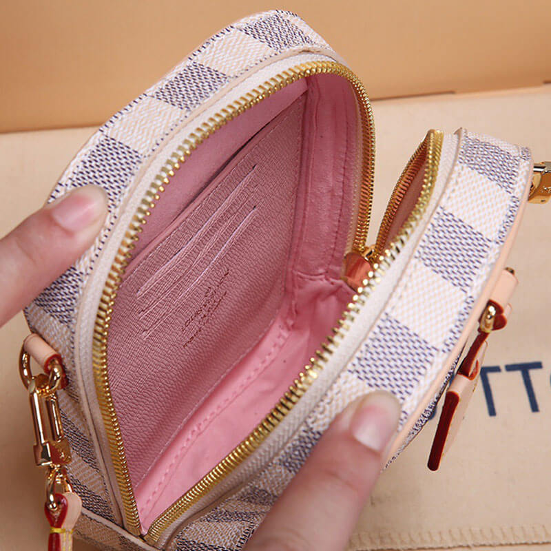 Louis Vuitton Neokapi Pouch